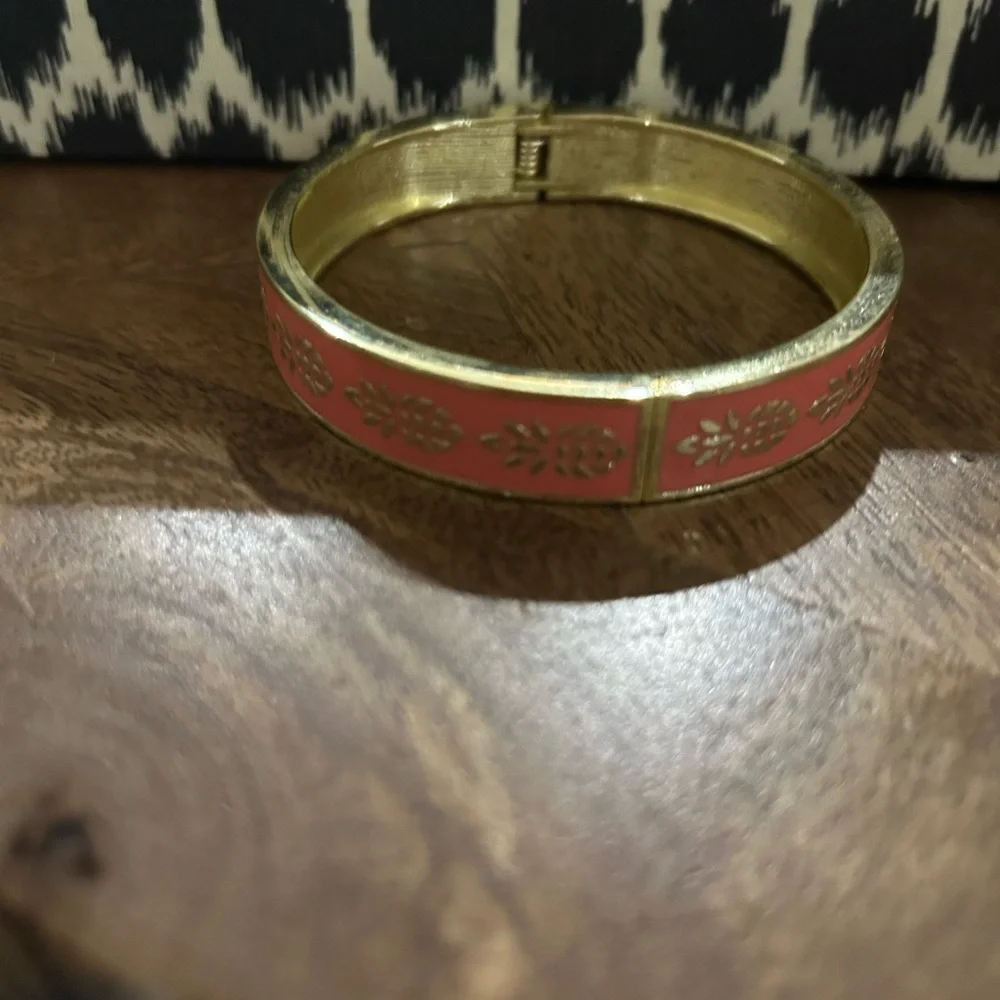 Gold and Coral Pineapple Bangle Bracelet - Picture 3 of 4